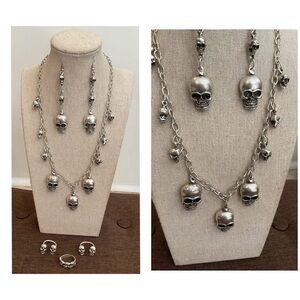 Silver Skull Jewelry Set